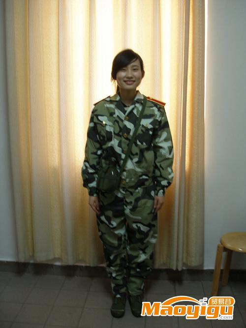 供應(yīng)87迷彩服 軍訓(xùn)服